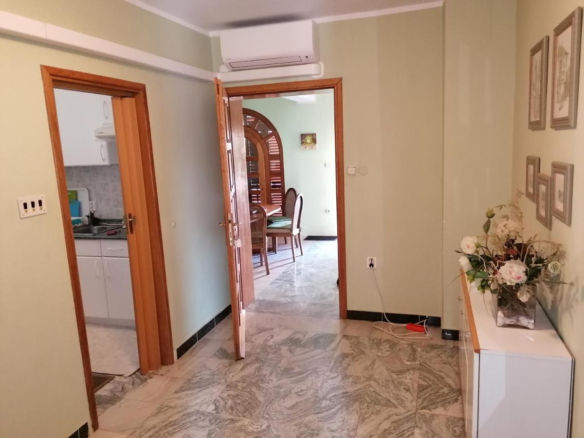 Near Beach - Apartments Marica Rovinj Exterior foto