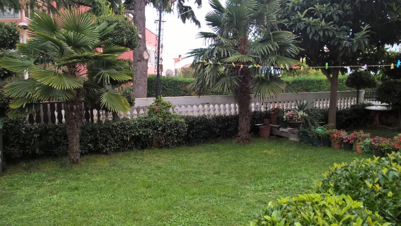 Near Beach - Apartments Marica Rovinj Exterior foto