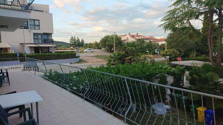 Near Beach - Apartments Marica Rovinj Exterior foto